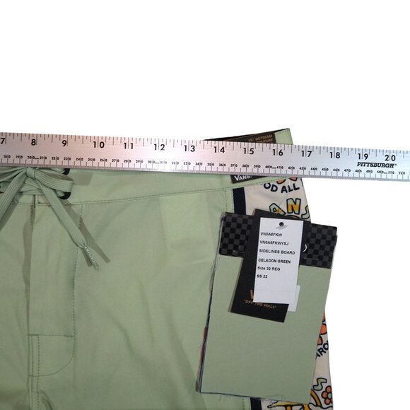 VANS Men's 32 x 8 Sidelines 18" Outseam Board Shorts Sample "Celadon Green" NWT - Picture 8 of 9